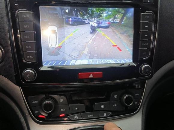 [上海·苏H] 二手哈弗哈弗H62015款 运动版 1.5T 自动两驱豪华型