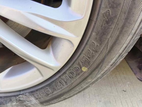 [武汉·鄂W] 二手东风风光风光5802017款 1.8L 手动舒适型