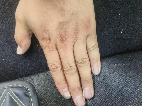 [苏州·苏E] 二手宝骏宝骏KiWi EV2021款 艺术家 磷酸铁锂