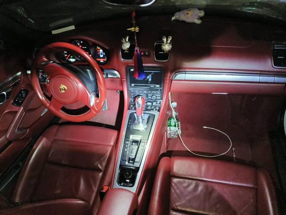 [广州·粤A] 二手保时捷Boxster2013款 Boxster 2.7L