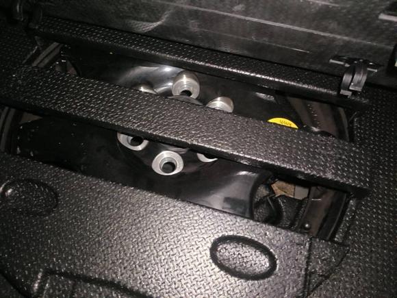 [广州·粤A] 二手凯迪拉克凯迪拉克SRX2012款 3.0L 领先型