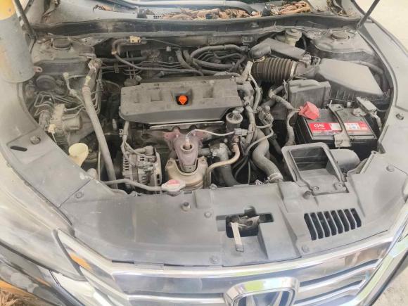 [深圳·粤B] 二手本田雅阁2015款 2.0L LX 舒适版