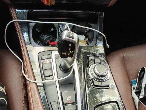 [杭州·浙A] 二手宝马宝马5系2014款 520Li 典雅型