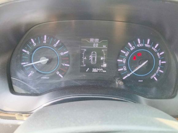 [青岛·鲁U] 二手奇瑞瑞虎32018款 1.6L 手动百万全球版