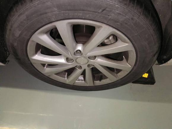 [上海·皖N] 二手别克威朗2015款 三厢 15S 自动领先型