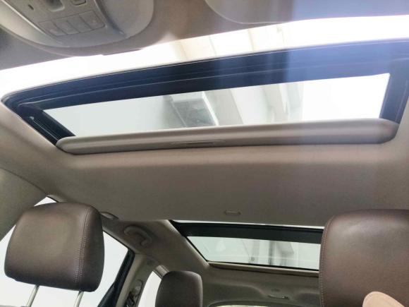 [上海·沪L] 二手英菲尼迪英菲尼迪QX602014款 2.5 S/C Hybrid 两驱卓越版