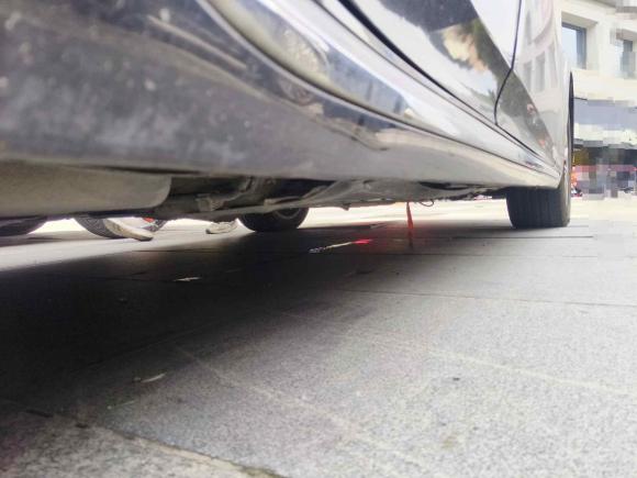 [佛山·粤R] 二手丰田皇冠2011款 2.5L Royal 真皮天窗特别版