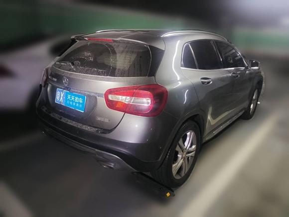 [佛山·粤X] 二手奔驰奔驰GLA2016款 GLA 200 动感型