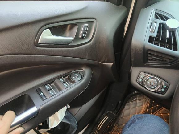 [上海·苏E] 二手福特翼虎2015款 1.5L GTDi 两驱风尚型