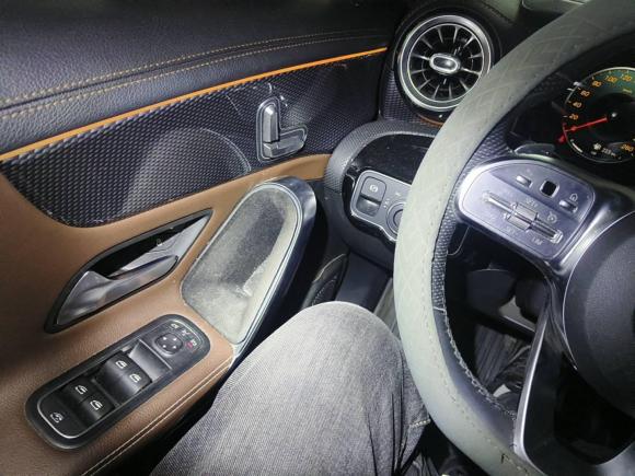 [杭州·浙A] 二手奔驰奔驰A级2020款 A 200 L 运动轿车