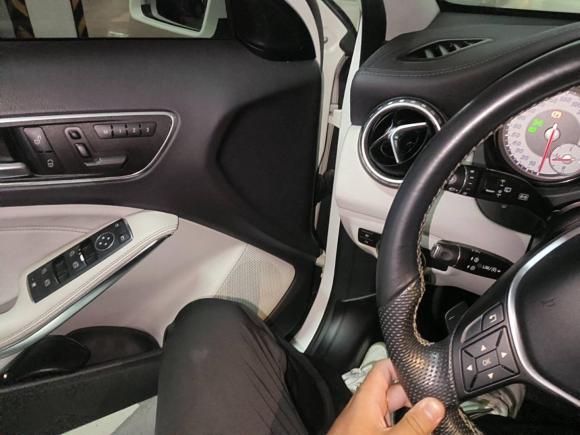 [宁波·浙B] 二手奔驰奔驰GLA2015款 GLA 200 时尚型