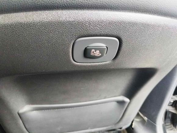 [武汉·鄂A] 二手雪铁龙雪铁龙C52011款 2.3L 自动尊贵型