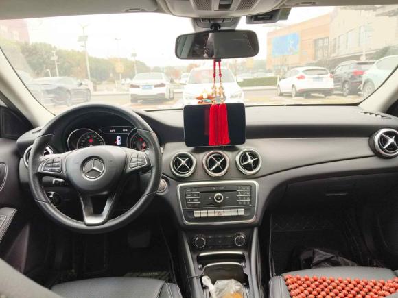 [苏州·苏E] 二手奔驰奔驰GLA2017款 GLA 200 时尚型