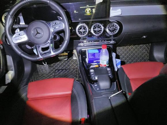 [深圳·粤B] 二手奔驰奔驰A级AMG2022款 AMG A 35 4MATIC