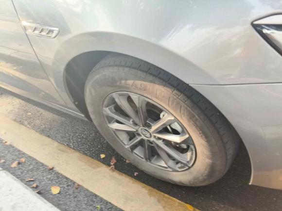 [深圳·粤B] 二手比亚迪秦PLUS2021款 EV 400KM 领畅版