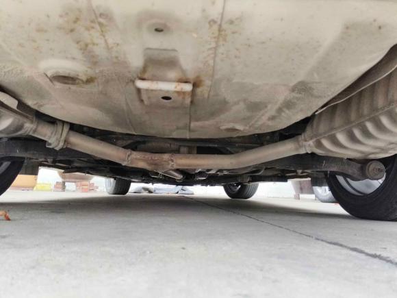 [南通·苏F] 二手起亚起亚K52015款 2.0L 自动LUX