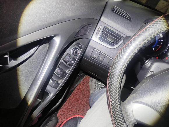 [义乌·赣C] 二手现代朗动2015款 1.6L 手动领先型