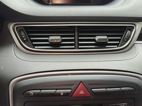 [武汉·鄂A] 二手标致标致3082014款 乐享版 经典 1.6L 自动优尚型