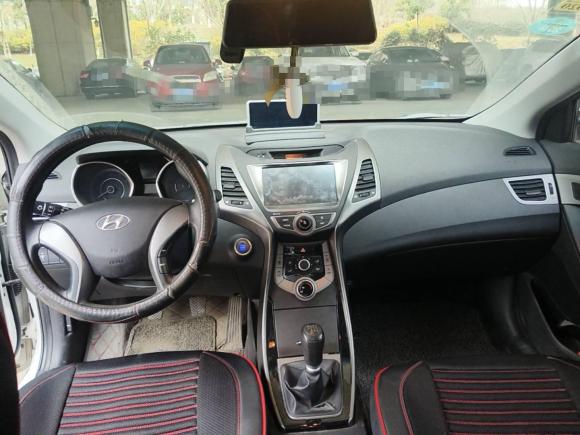 [武汉·鄂A] 二手现代朗动2016款 1.6L 手动尊贵型