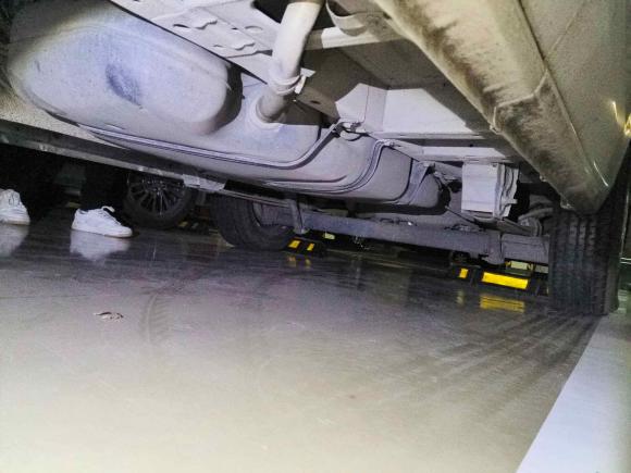 [杭州·浙B] 二手福特全顺2017款 2.0T柴油多功能商用车短轴低顶国V