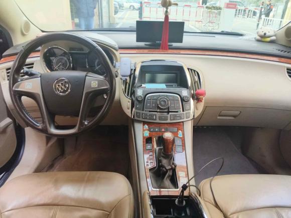 [常州·苏D] 二手别克君越2012款 2.4L SIDI舒适版