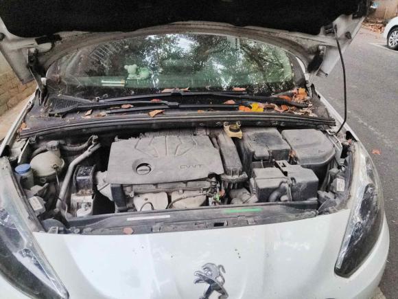 [南京·苏A] 二手标致标致3082014款 乐享版 经典 1.6L 手动优尚型