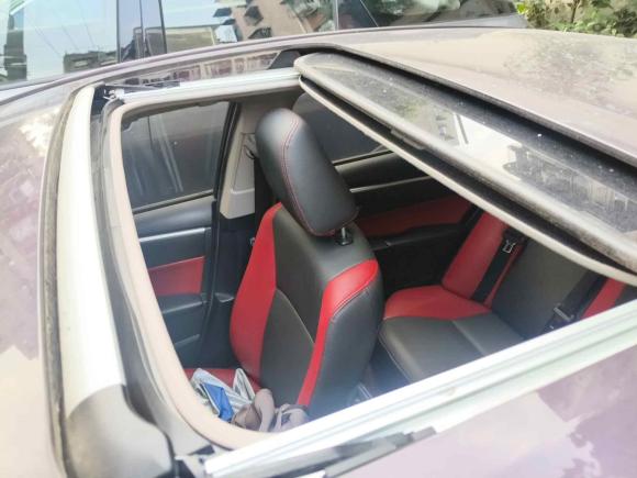 [成都·川G] 二手丰田雷凌2017款 改款双擎 1.8H GS E-CVT精英天窗版 国V