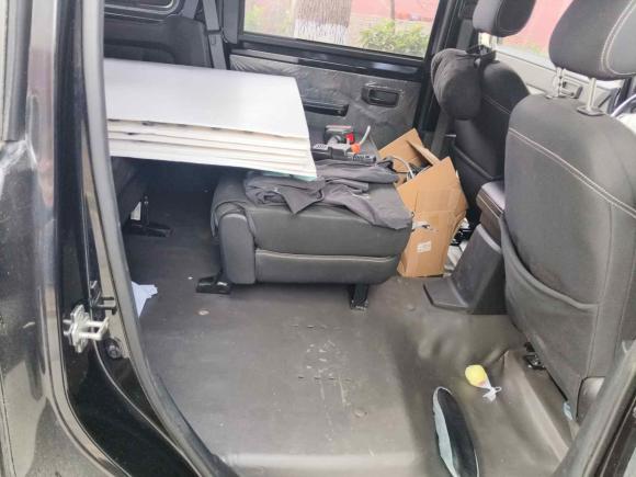 [上海·苏U] 二手五菱汽车五菱宏光PLUS2020款 1.5L 手动标准型 7座