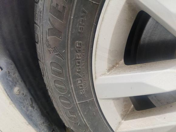 [上海·沪F] 二手大众途安2018款 途安L 280TSI DSG舒适版 7座 国V