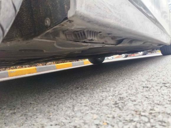 [佛山·川S] 二手宝马宝马5系2012款 523Li 豪华型