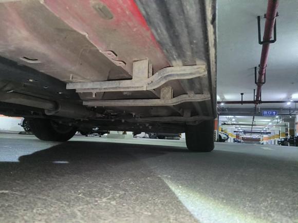 [苏州·苏E] 二手Jeep自由侠2018款 互联大屏版 180T 自动劲能版