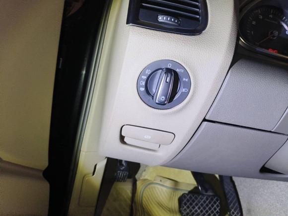 [广州·京N] 二手奥迪奥迪Q72010款 3.6 FSI quattro 豪华型