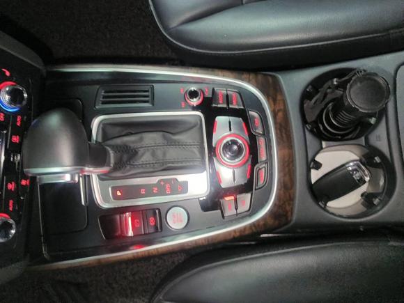 [上海·沪G] 二手奥迪奥迪Q52015款 40 TFSI 舒适型