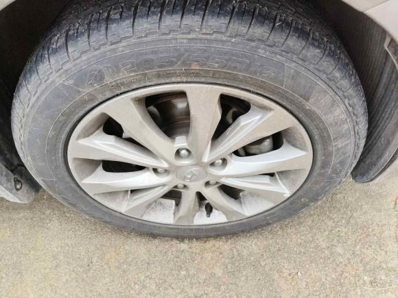 [金华·鄂Q] 二手现代朗动2016款 1.6L 手动尊贵型