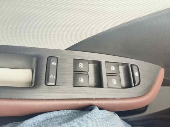 [苏州·苏U] 二手雪佛兰科鲁泽2023款 1.5L 双离合悦享版