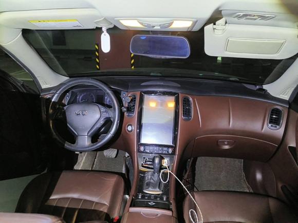 [武汉·鄂A] 二手英菲尼迪英菲尼迪QX502013款 2.5L 两驱优雅版