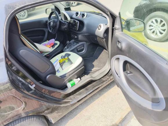 [无锡·苏B] 二手smartsmart fortwo2015款 1.0L 52千瓦硬顶灵动版