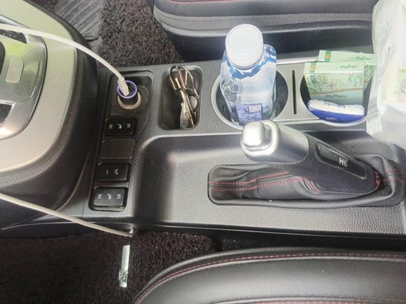 [上海·苏J] 二手哈弗哈弗H62015款 运动版 1.5T 自动两驱豪华型