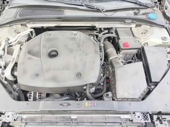 [上海·沪B] 二手沃尔沃沃尔沃S602021款 T4 智远豪华版