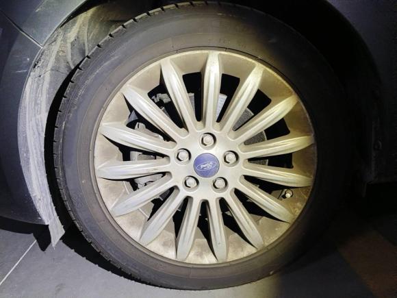 [上海·沪M] 二手福特蒙迪欧-致胜2011款 2.0L GTDi200豪华型