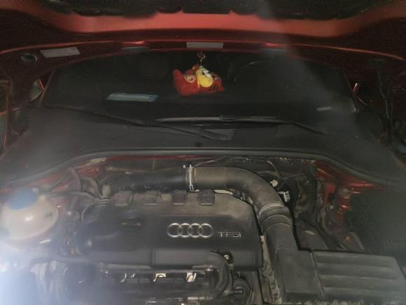 [南京·苏L] 二手奥迪奥迪TT2011款 TT Roadster 2.0TFSI