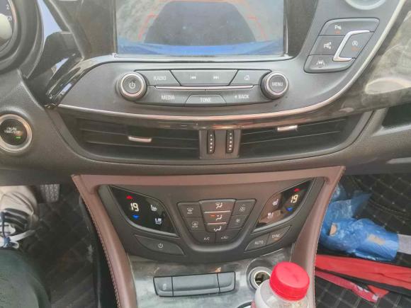 [青岛·鲁B] 二手别克昂科威Plus2014款 28T 四驱豪华型