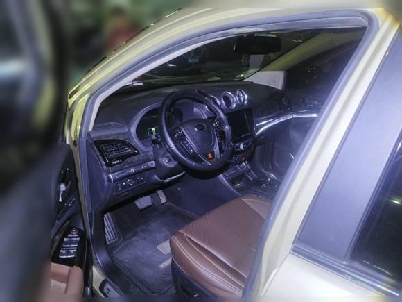 [深圳·粤B] 二手比亚迪唐新能源2015款 2.0T 四驱旗舰型