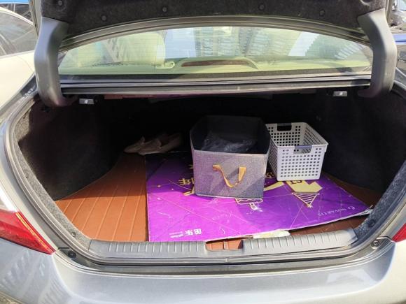 [武汉·鄂A] 二手本田思域2012款 1.8L 自动舒适版