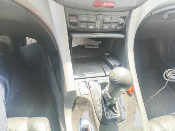 [上海·渝A] 二手本田思铂睿2009款 2.4L 豪华版