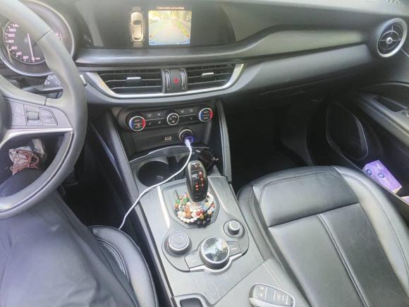 [宁波·浙B] 二手阿尔法·罗密欧Stelvio斯坦维2017款 2.0T 200HP 精英版