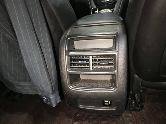 [武汉·鄂A] 二手凯迪拉克凯迪拉克XT52018款 25T 豪华型