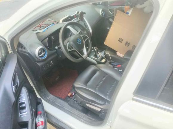 [上海·浙B] 二手比亚迪元新能源2018款 EV360 智联炫酷型