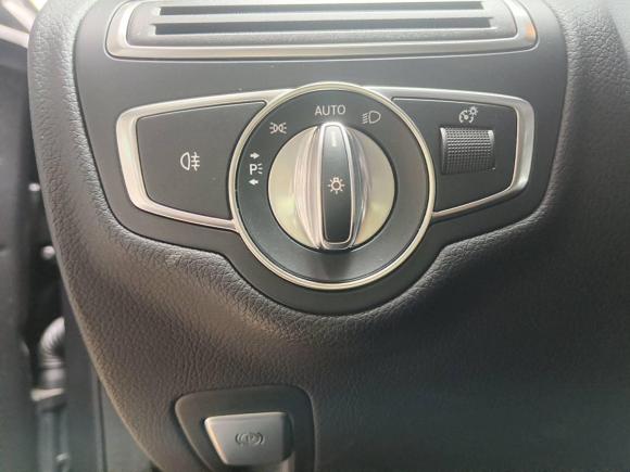 [深圳·粤B] 二手奔驰奔驰C级2021款 C 260 星耀臻藏版