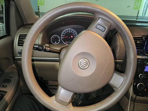 [上海·沪B] 二手别克别克GL82014款 2.4L 经典版